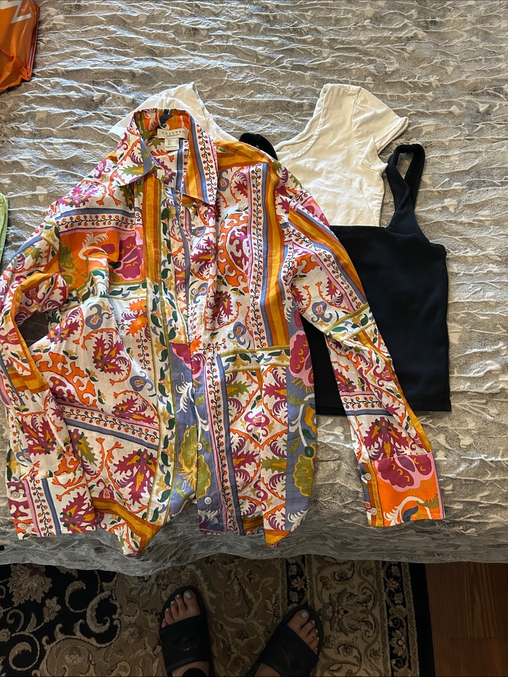 Calypso St. Barth Multicolor Paisley-Print Shirt / Black tank & white top size L